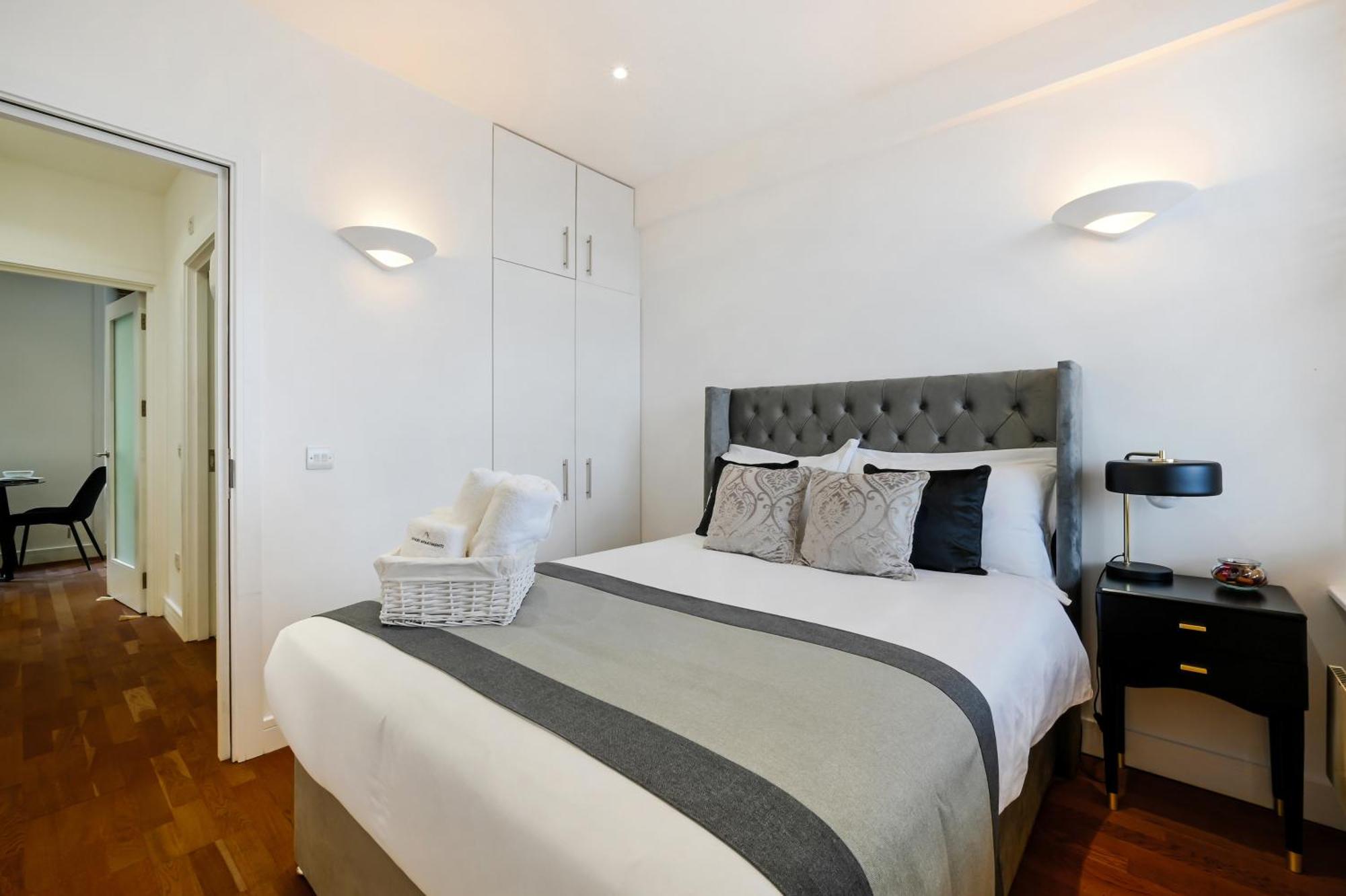 Avari Apartments - Hatton Collection ロンドン エクステリア 写真