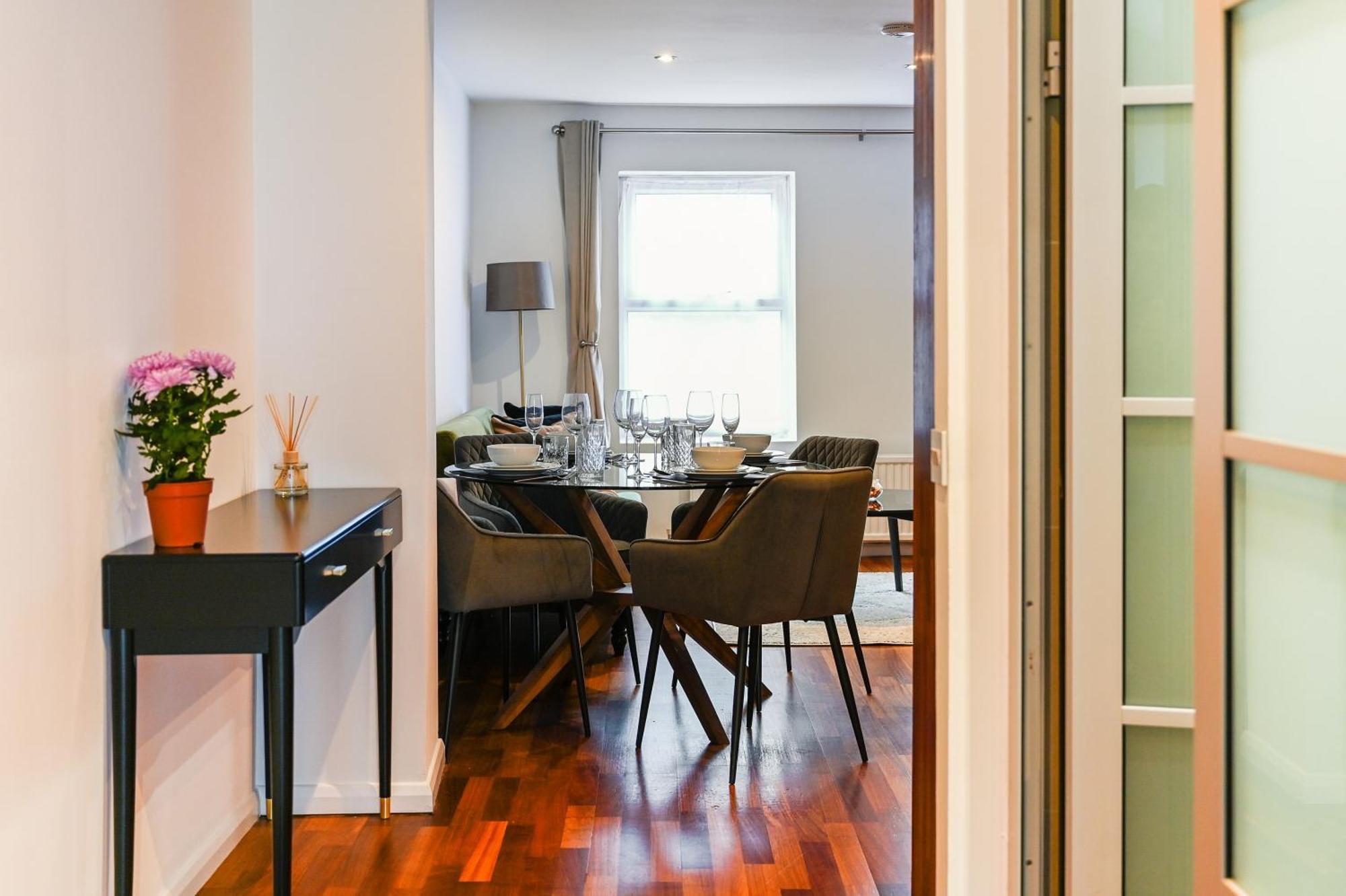 Avari Apartments - Hatton Collection ロンドン エクステリア 写真